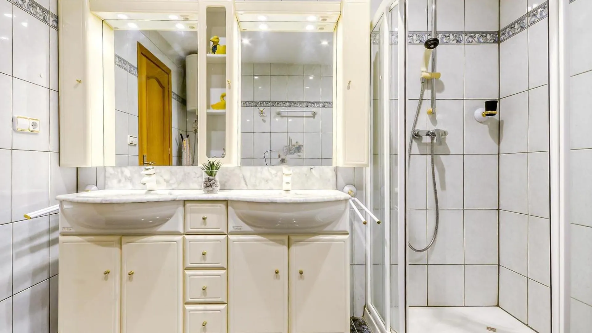 Apartment Clos Des Franquets By Interhome 로지즈