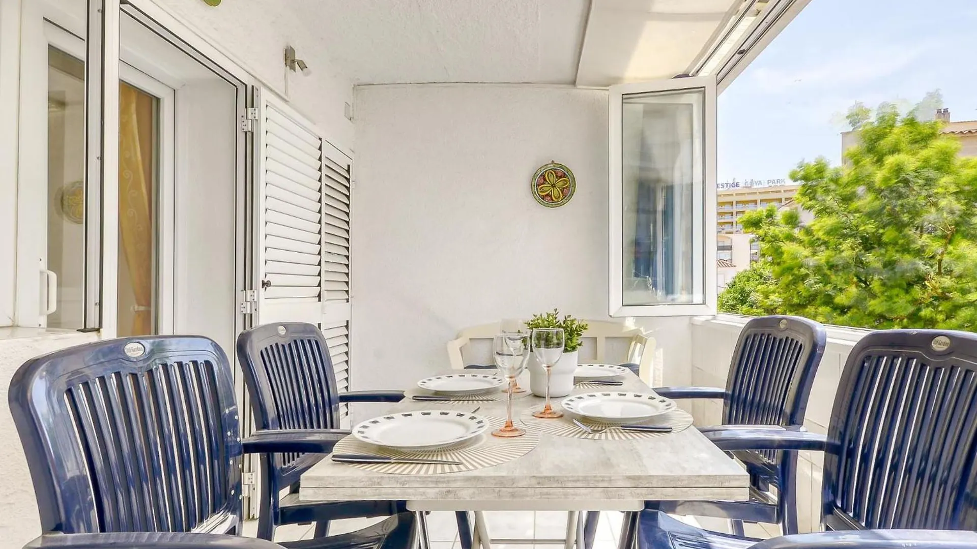 Apartment Clos Des Franquets By Interhome 로지즈